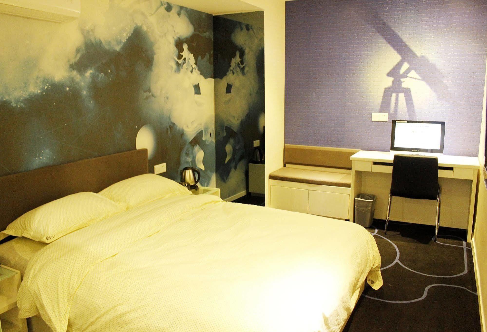 52 Hotel Liuzhou Εξωτερικό φωτογραφία